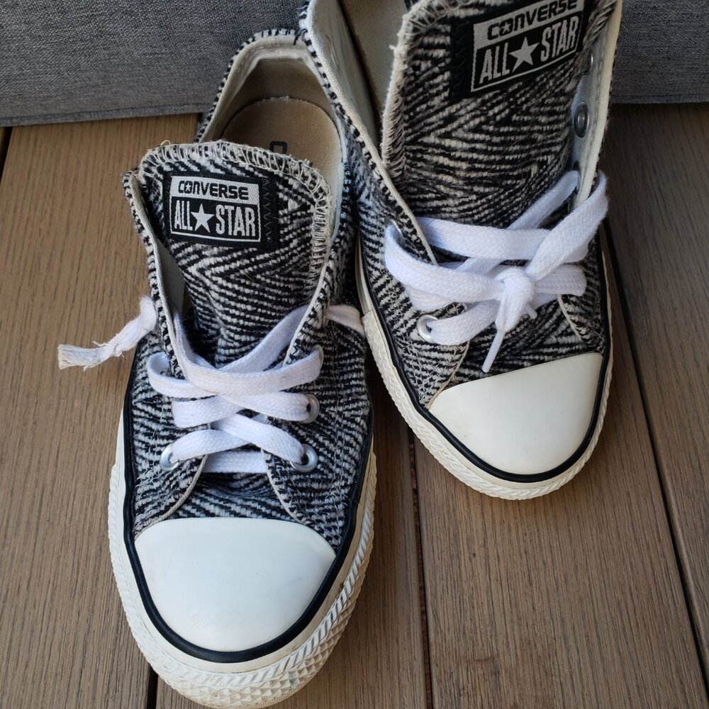 EUC CTAS Converse tweed style classic white / black herringbone zigzag (8) KICKS - Picture 7 of 8